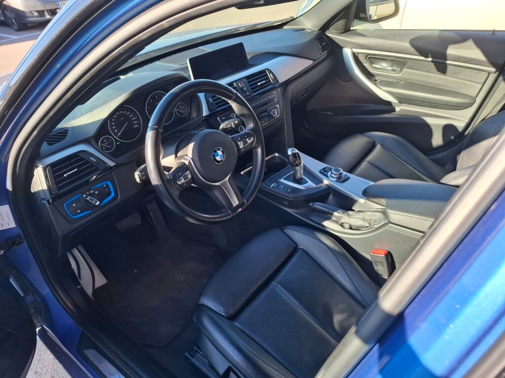 BMW 320 2012 Sininen