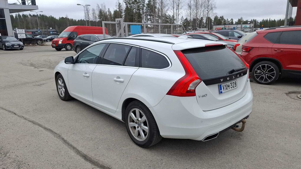 Volvo V60 2014 Valkoinen