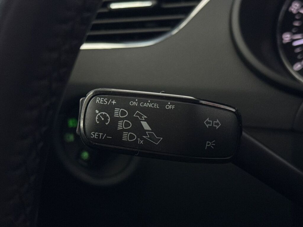 Skoda Octavia 2014 Valkoinen