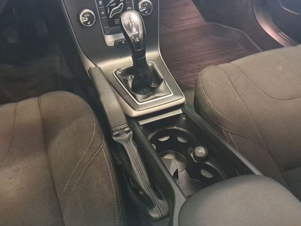 Volvo V40 2014 Sininen