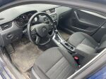 Skoda Octavia 2014 Sininen