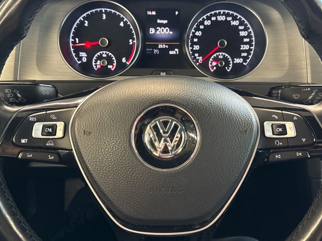 Volkswagen Golf 2014 Harmaa