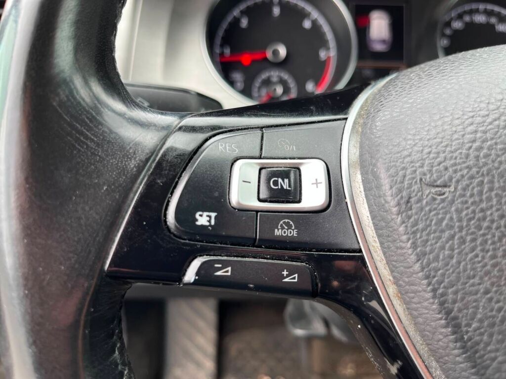 Volkswagen Golf 2014 Harmaa