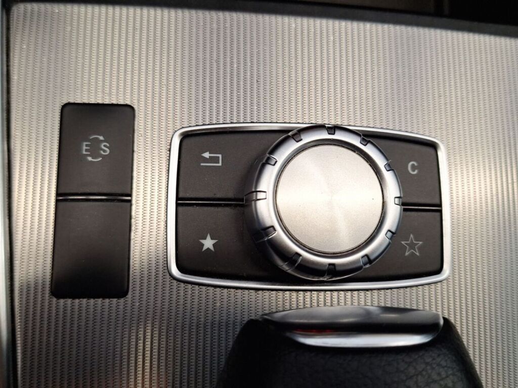 Mercedes-Benz E 2014 Valkoinen