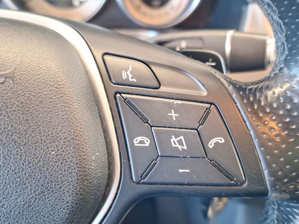 Mercedes-Benz E 2014 Valkoinen