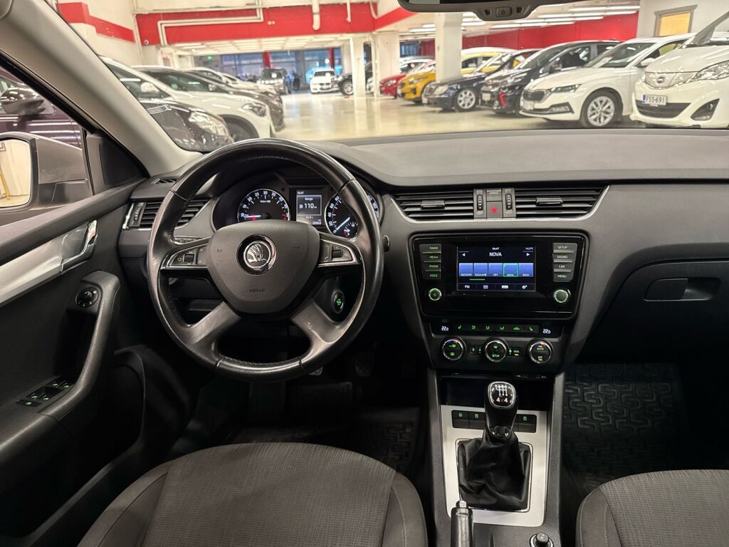 Skoda Octavia 2014 Ruskea (beige)