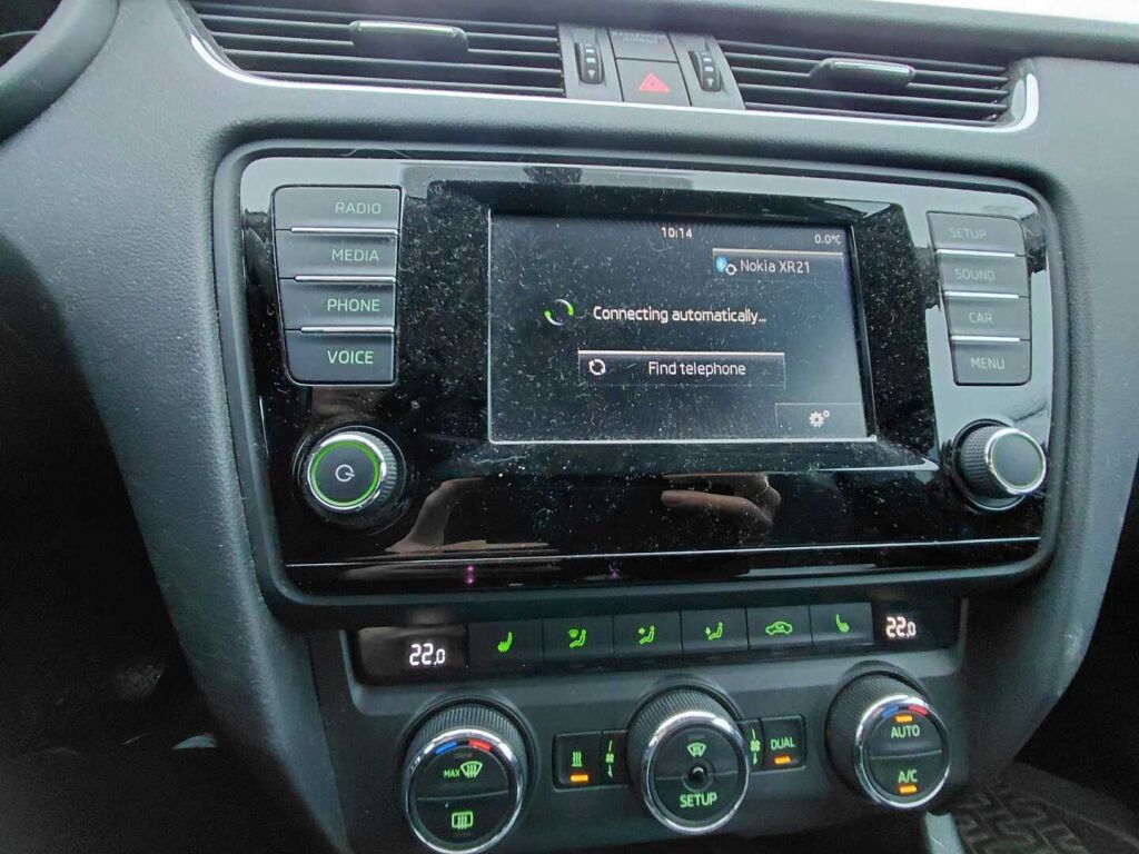 Skoda Octavia 2014 Ruskea (beige)