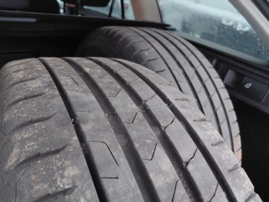 Skoda Octavia 2014 Ruskea (beige)