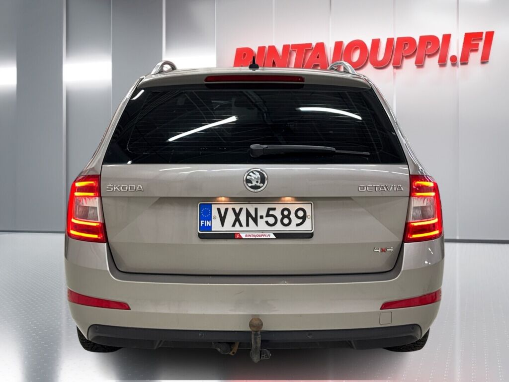 Skoda Octavia 2014 Ruskea (beige)