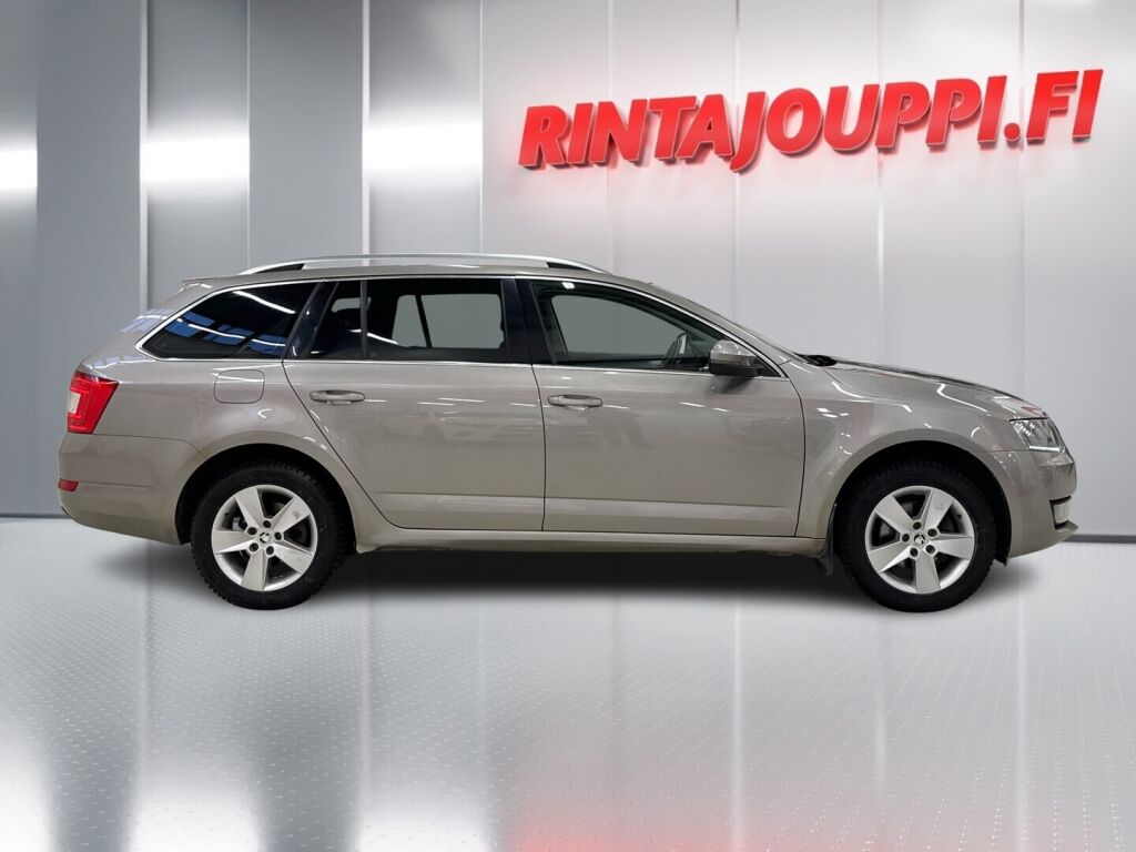 Skoda Octavia 2014 Ruskea (beige)