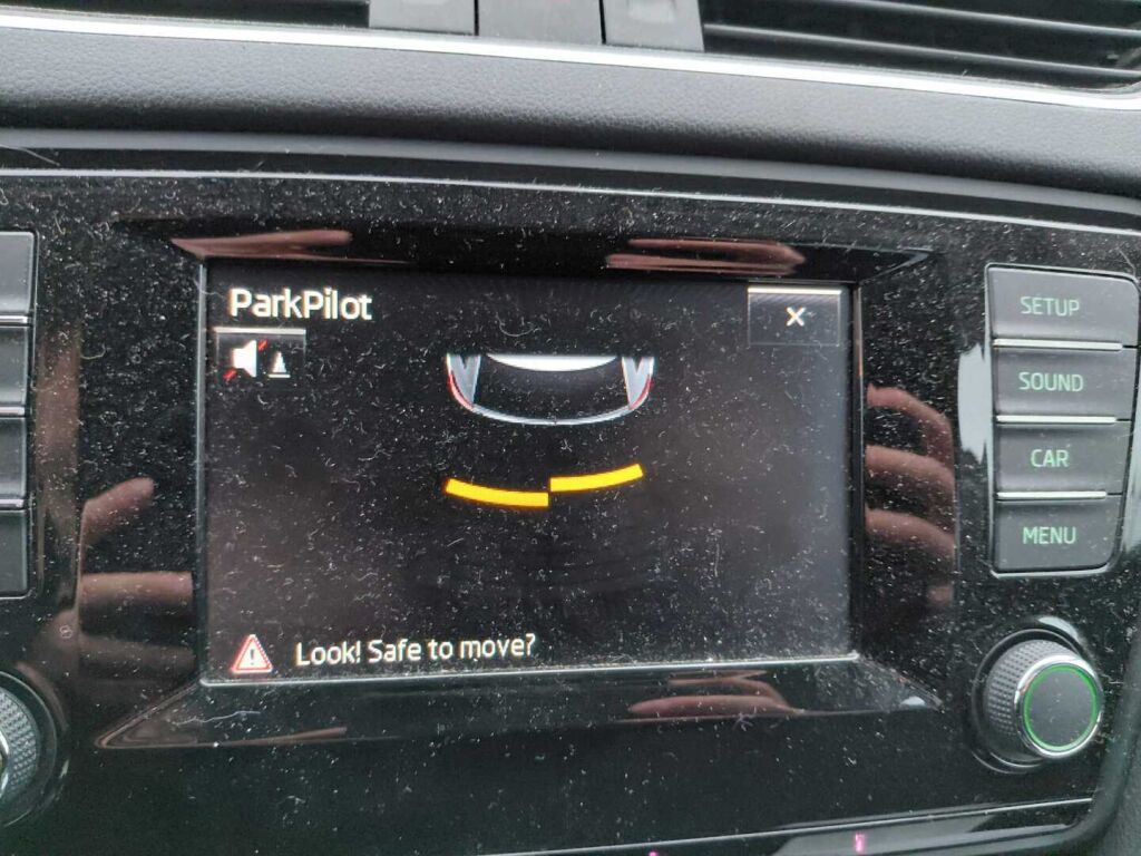 Skoda Octavia 2014 Ruskea (beige)