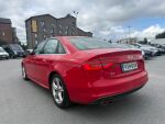 Audi A4 2014 Punainen