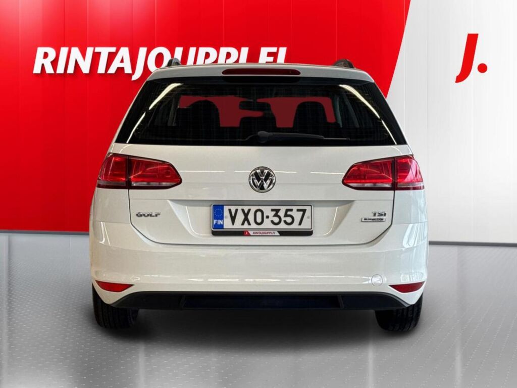 Volkswagen Golf 2015 Valkoinen