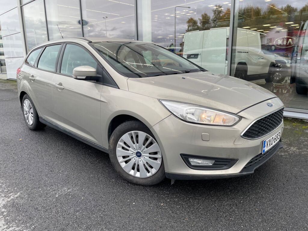 Ford Focus 2015 Harmaa