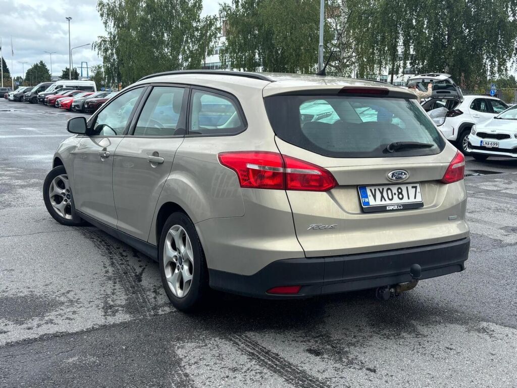 Ford Focus 2015 Harmaa