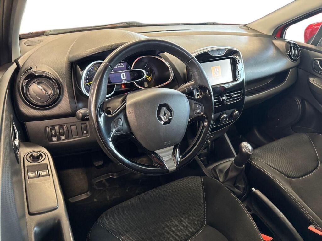 Renault Clio 2014 Metallinhohto Punainen