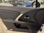 Toyota Avensis 2015 Valkoinen