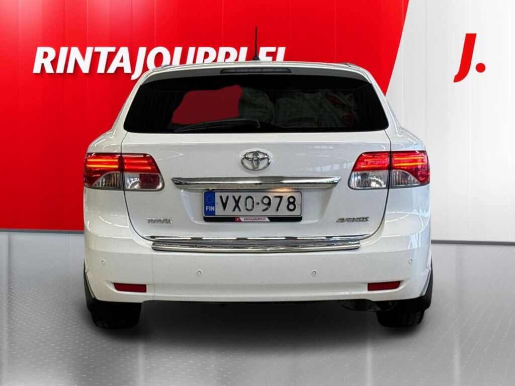 Toyota Avensis 2015, kuva 6/31