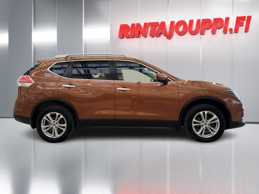 Nissan X-Trail 2015 Oranssi