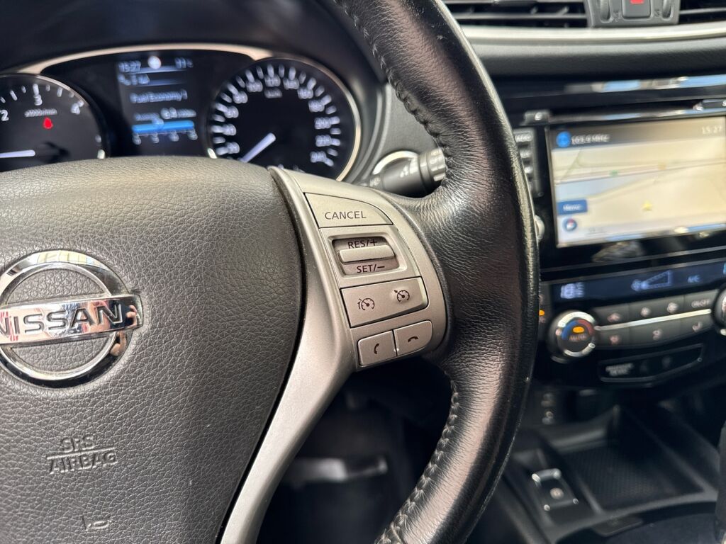 Nissan X-Trail 2015 Oranssi