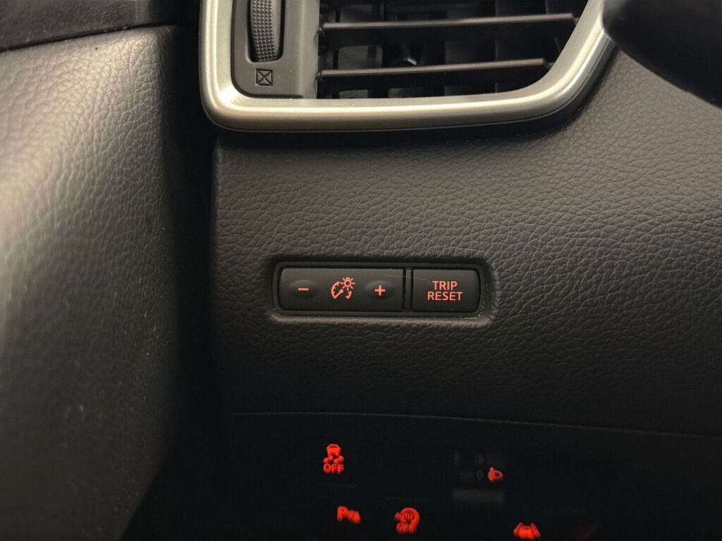 Nissan Qashqai 2015 Ruskea (beige)