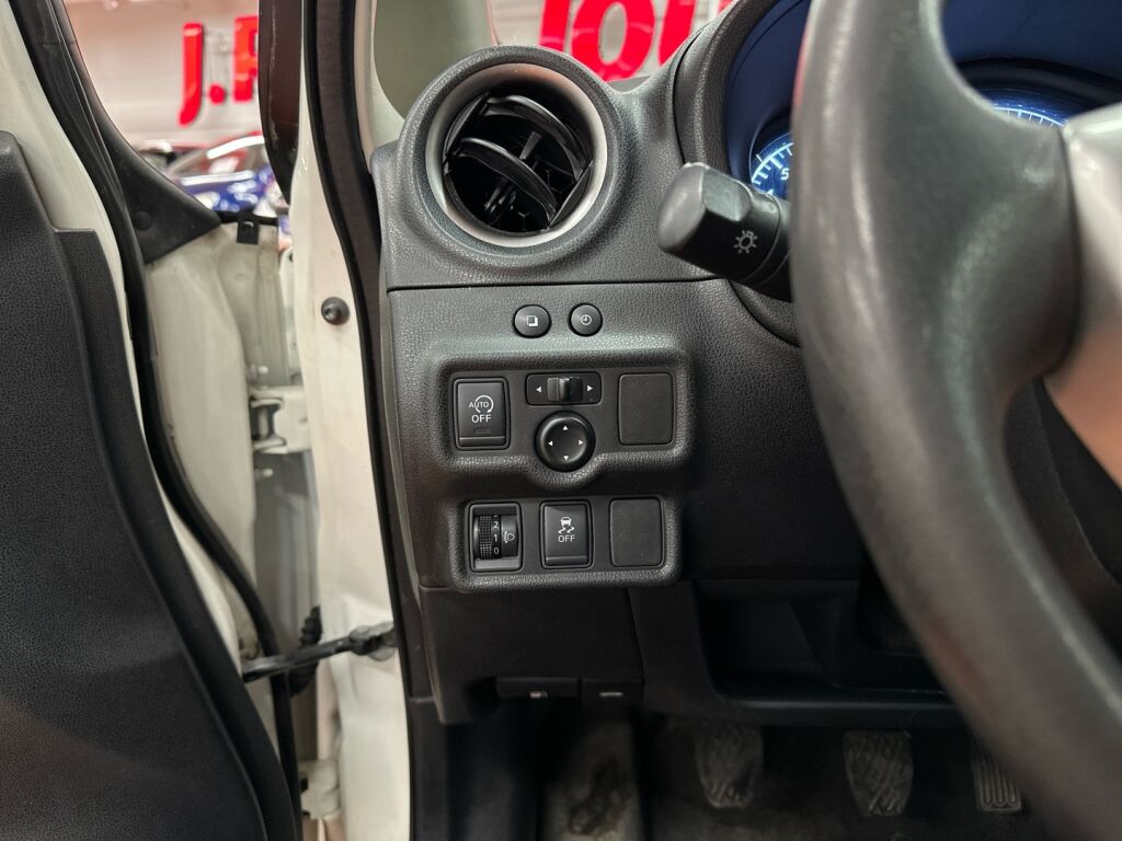 Nissan Note 2014 Valkoinen