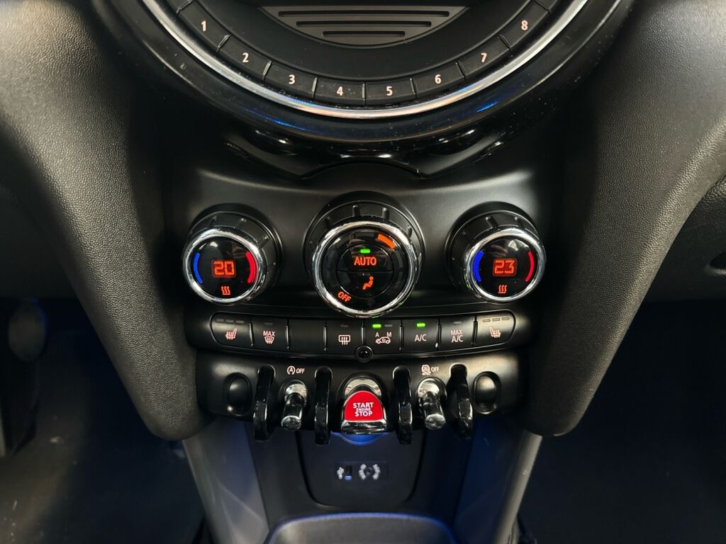 Mini Hatchback 2015 Valkoinen