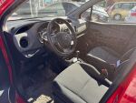 Toyota Yaris 2014 Punainen