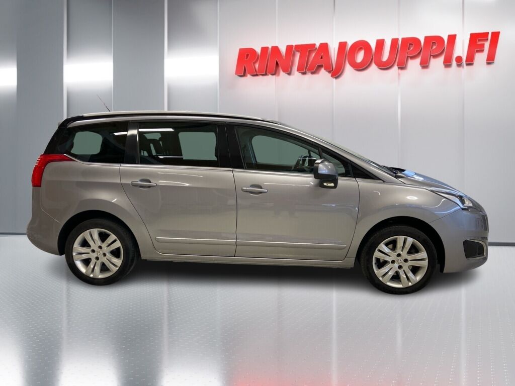 Peugeot 5008 2015 Harmaa