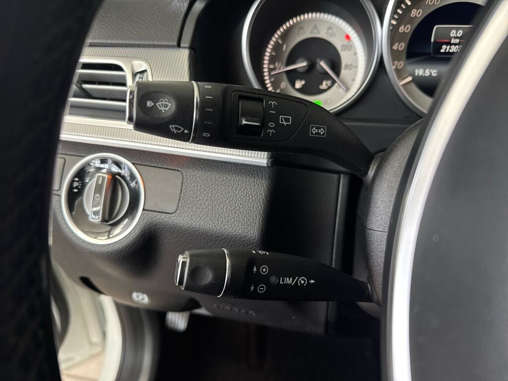 Mercedes-Benz E 2015 Valkoinen