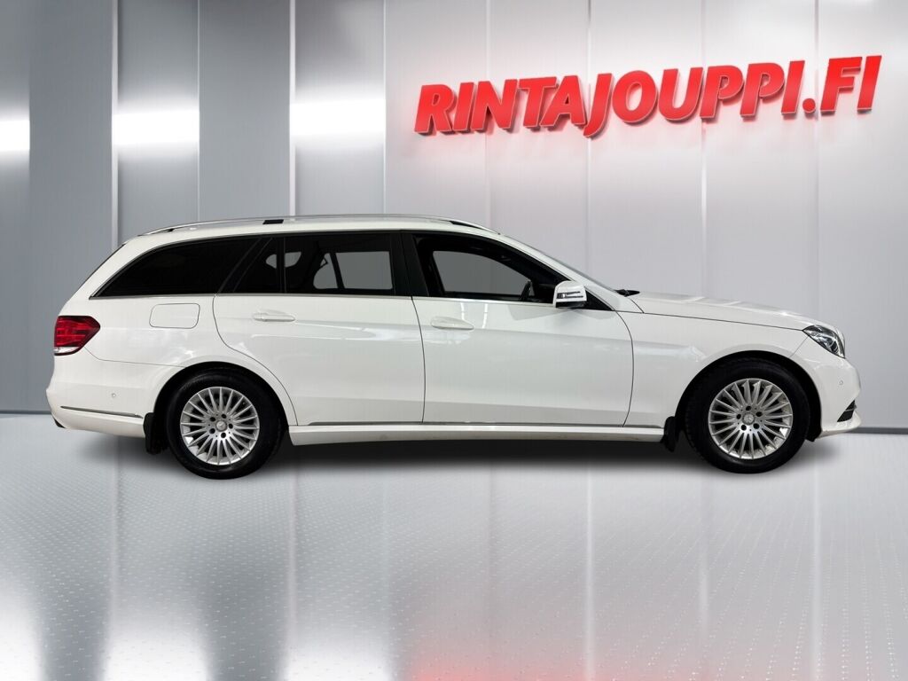 Mercedes-Benz E 2015 Valkoinen