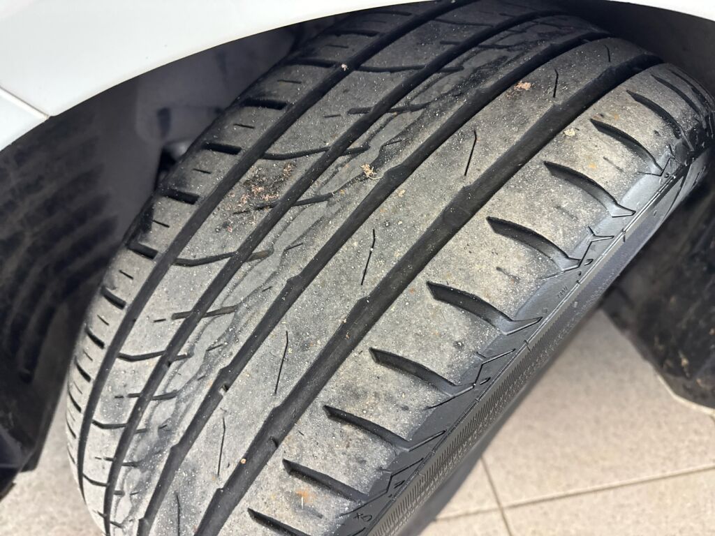 Mercedes-Benz E 2015 Valkoinen