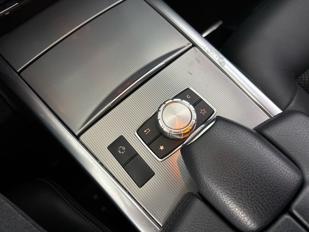 Mercedes-Benz E 2015 Valkoinen