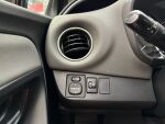 Toyota Yaris 2014 Ruskea (beige)