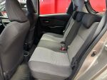 Toyota Yaris 2014 Ruskea (beige)