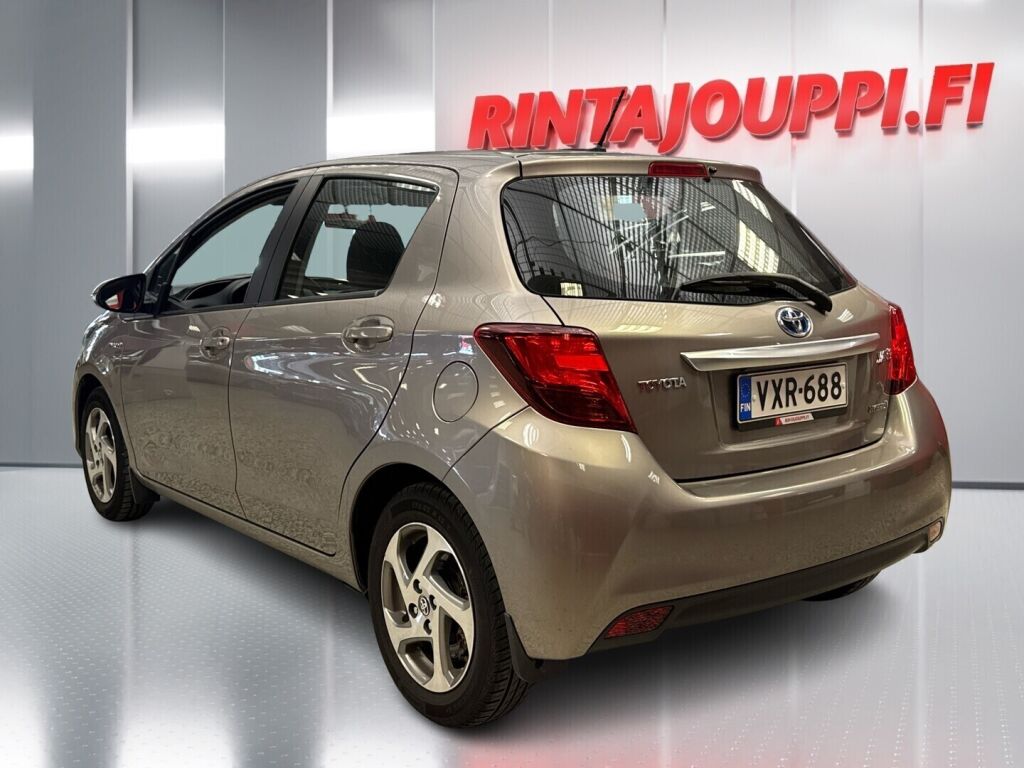 Toyota Yaris 2014 Ruskea (beige)