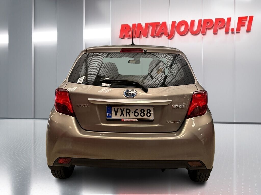 Toyota Yaris 2014 Ruskea (beige)