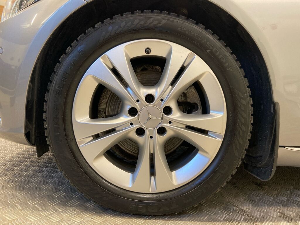 Mercedes-Benz C 2014 Harmaa