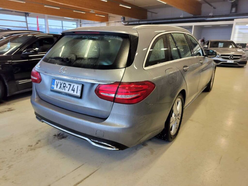 Mercedes-Benz C 2014 Harmaa