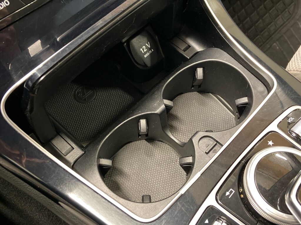 Mercedes-Benz C 2014 Harmaa