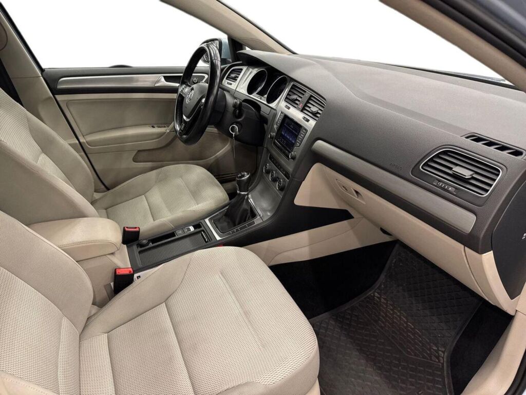 Volkswagen Golf 2014 Sininen