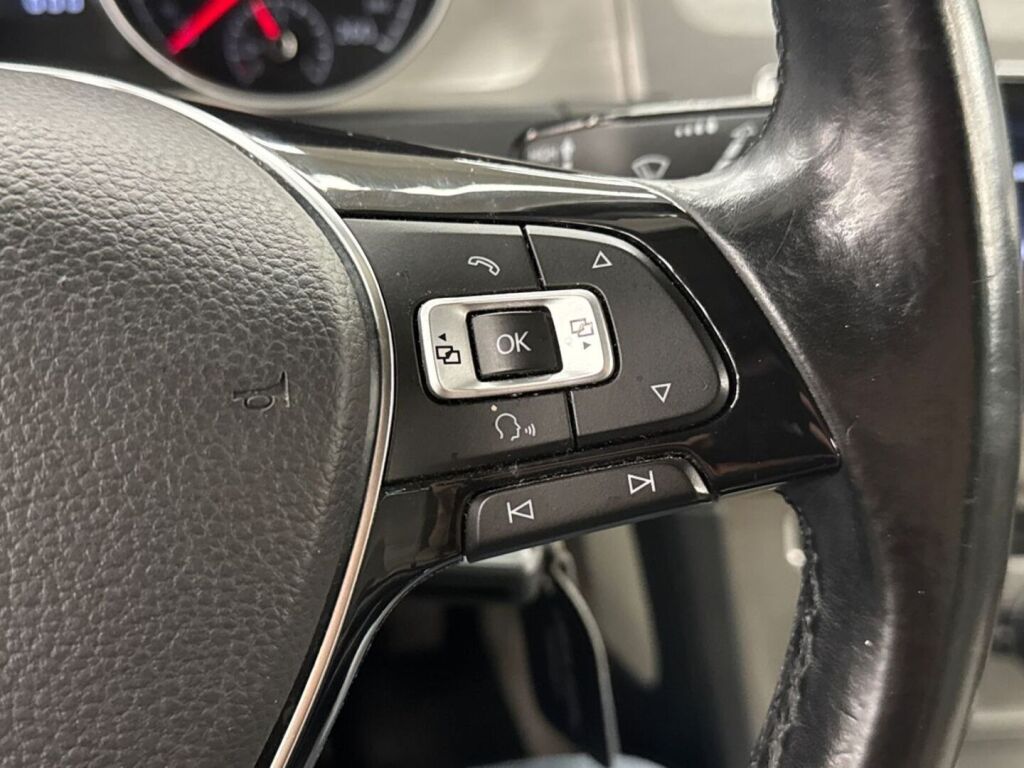 Volkswagen Golf 2014 Sininen