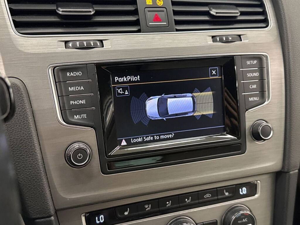 Volkswagen Golf 2014 Sininen