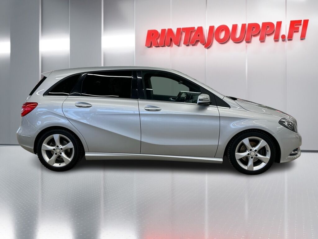 Mercedes-Benz B 2014 Harmaa