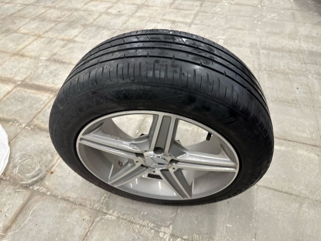 Mercedes-Benz B 2014 Harmaa