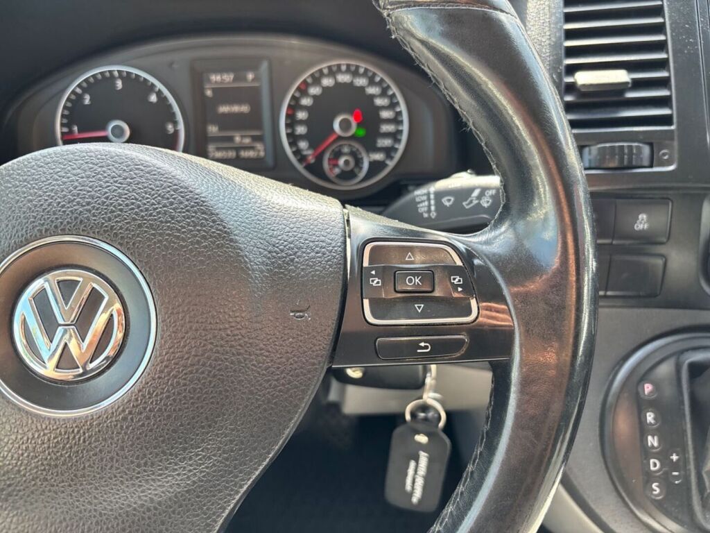 Volkswagen Transporter 2015 Violetti