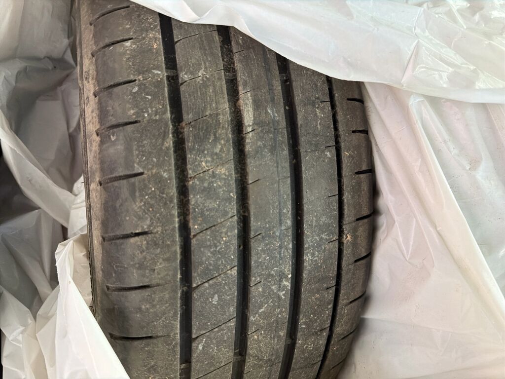 Honda Civic 2014 Punainen