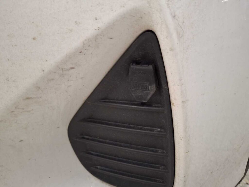 Toyota Yaris 2015 Valkoinen