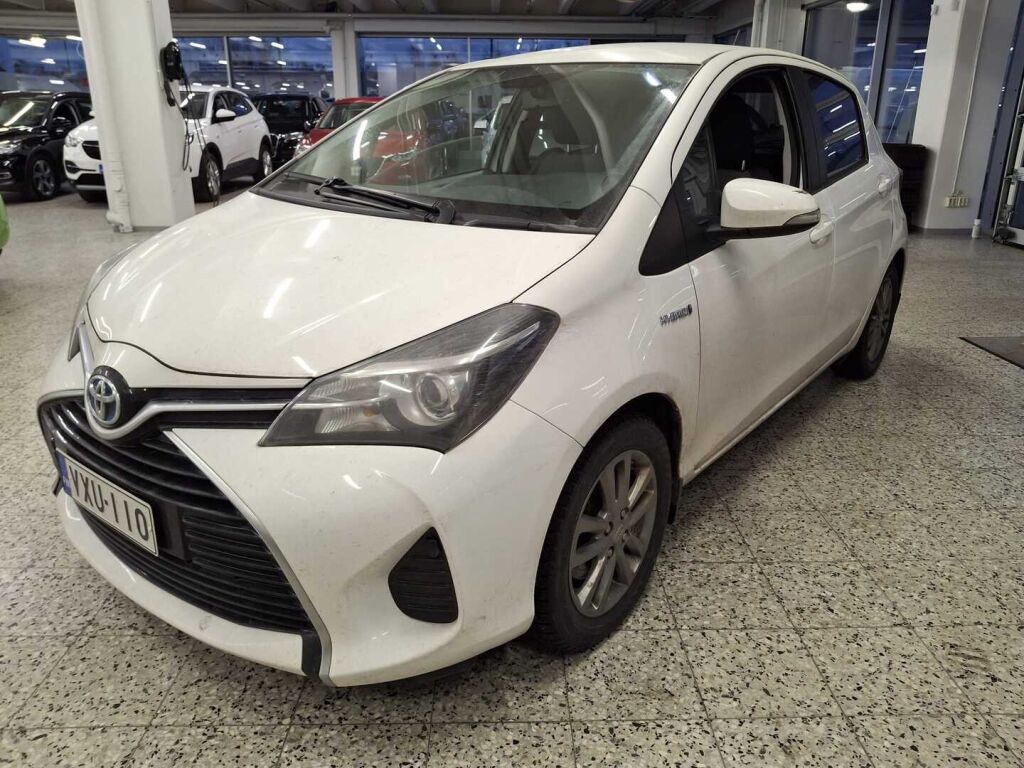 Toyota Yaris 2015 Valkoinen