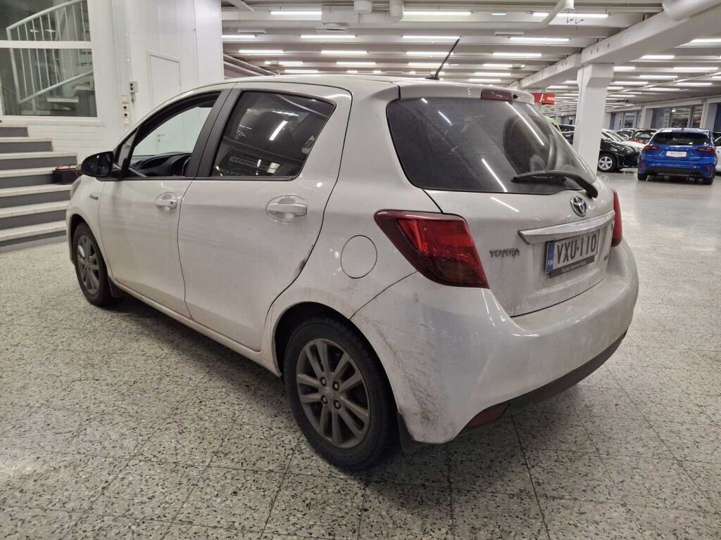 Toyota Yaris 2015 Valkoinen
